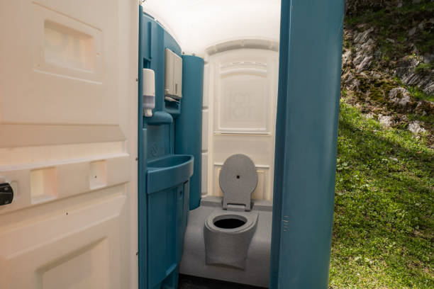 Best Portable Restroom Servicing (Cleaning and Restocking)  in Ironton, MO